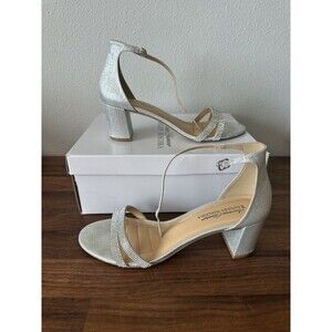 Badgley Mischka American Glamour Ingrid Silver Glitter Heels Size 9.5 M Wedding